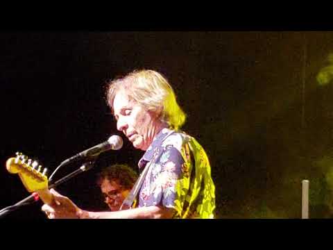 Beto Guedes em Nascente de Flávio Venturini e Milton Nascimento