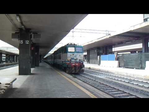 E656.439 in partenza con l' IC 707 Roma Termini - Taranto