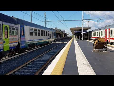 Treno Regionale+Locomotore E464.044 Regionale 5555 Cosenza-Reggio di Calabria Centrale