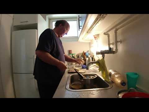 MongoTV_5265 - Min Frokost - BONDEBRØD Med RULLEPØLSE og LEVERPOSTEJ