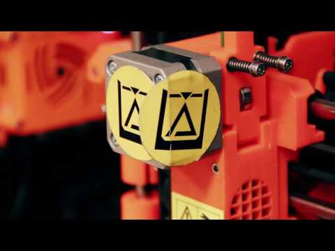 fashion.stl: módní přehlídka 3D tištěné módy a doplňků