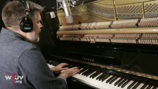 The Mountain Goats - "Wear Black" (Live at WFUV)