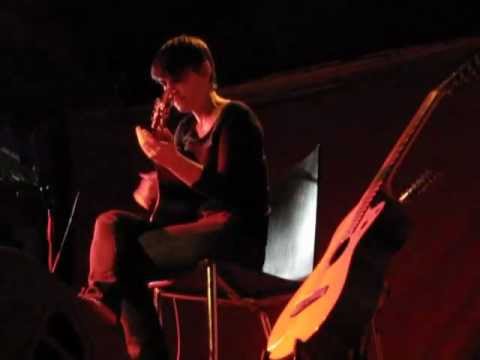 3/13 Kaki King - Ingots @ Chinaski, Sermide, Italy (07/12/2011)