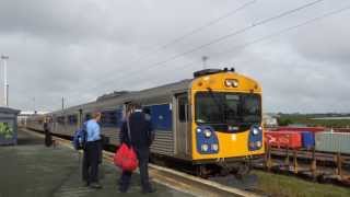 preview picture of video 'Veolia Transport Auckland ADK/ADB class DMU'
