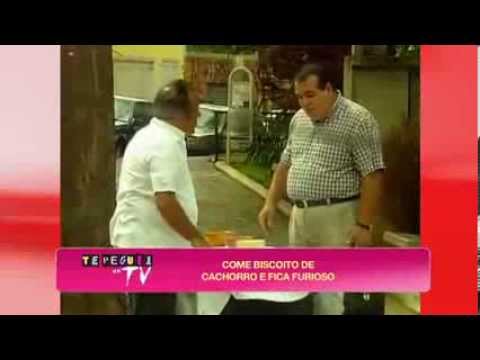 Te Peguei na TV: Clientes ficam furiosos ao comerem biscoito suspeito