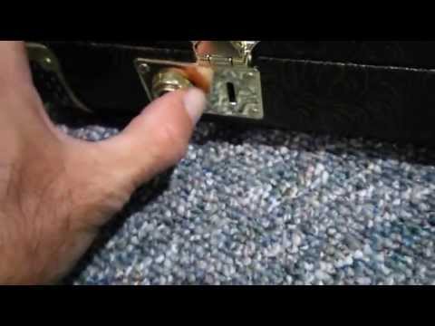 FENDER USA WESTERN TOOLED DELUXE STRAT, TELE GUITAR CASE with GOLD LINING