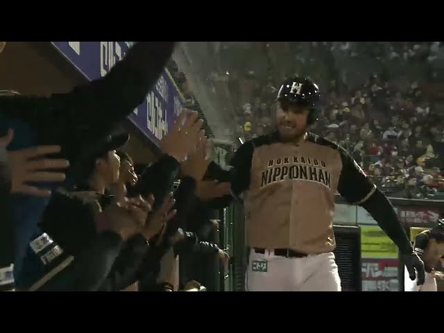 【9回表】まだ諦めない!! ファイターズ・レアード 追撃の2試合連続弾!! 2016/4/8 E-F