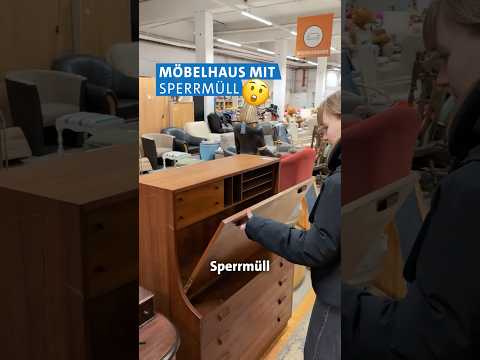 Video Thumbnail: Möbelhaus mit Sperrmüll?! 🪑| kugelzwei WDR #shorts