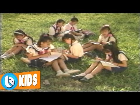 Thể hiện bởi Tốp ca thiếu nhi