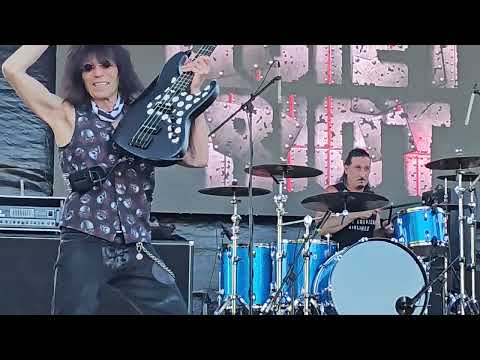 Quiet Riot- C'mon Feel The Noize   05-25-2025