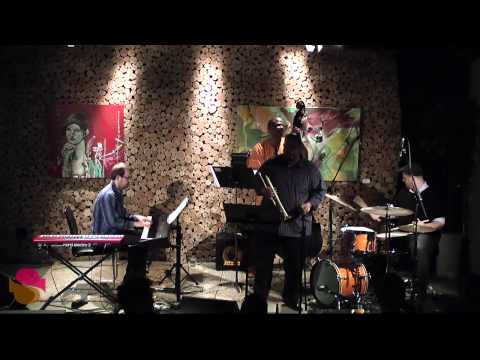 Curtis Nowosad Quartet "Speak No Evil" www.streamingcafe.net