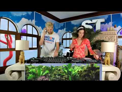 day247 2020 11 14 - SOFI TUKKER