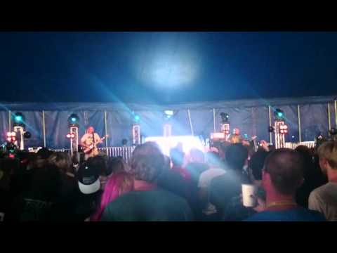 Scumface - I'll Give You 20 Quid To Fuck Off (Download Festival 2014)