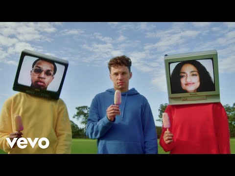 Young Franco - Two Feet ft. Pell, Dana Williams