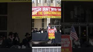 אלפי יהודים אנטי-ציונים מוחים נגד הרדיפה הדתית המתמשכת של ממשלת ישראל