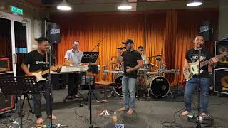 Download lagu Kerispatih - Bila Rasaku Ini Rasamu (cover by GruviTones) - audio recorded using Shure MV88 mp3 Download lagu Kerispatih - Bila Rasaku Ini Rasamu (cover by GruviTones) - audio recorded using Shure MV88 mp3