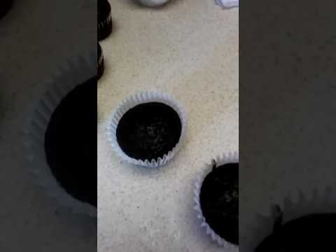 download lagu mp3 mp4 How To Make Cupcakes Rise High, download lagu How To Make Cupcakes Rise High gratis, unduh video klip How To Make Cupcakes Rise High