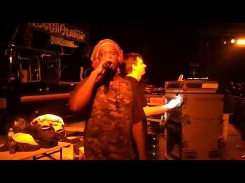 RUSS DISCIPLE ls JONAH DAN   Linval Thompson BABYLON Inner Sanctuary dubplate part 1