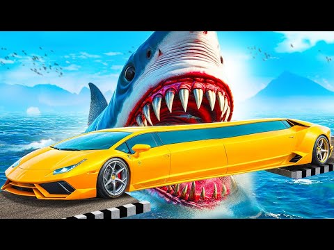 Testing LONG CARS vs SHARKS in GTA 5!