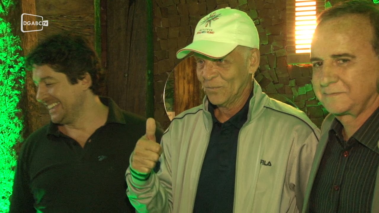 Ídolo do Palmeiras leva torcedores ao delírio em reduto andreense 