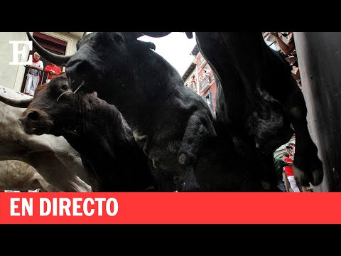Fri July 14 2023 encierro with Miura bulls in Pamplona