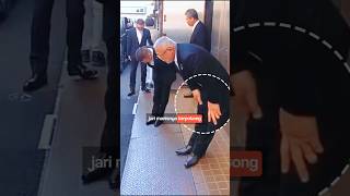 Download lagu yakuza member's finger mp3