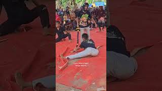 Download lagu Barongan Kendal Singo Manis #shortvideo #shorts #barongan #jaranan #story #storywa #storywa30detik mp3