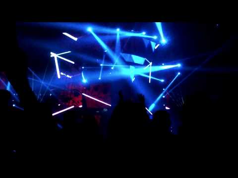 Mat Zo feat. Linnea Schossow - The Sky @ LED Anniversary 2013