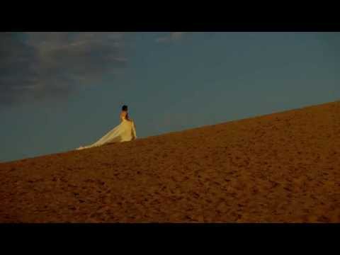「Labyrinth ~風の街で~」MV のサムネイル