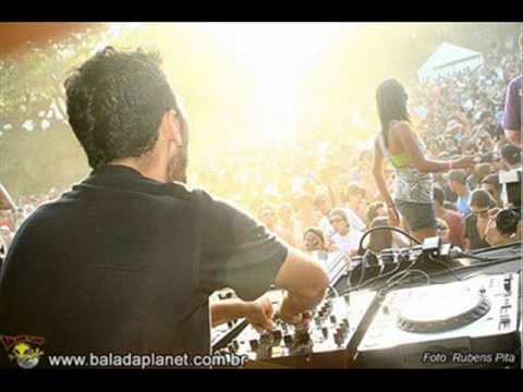 Digital Tribe Vs Volcano - I Am Lost.