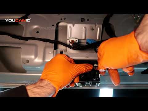 2014-2020 Mercedes Benz GLA250 – Trunk Door Latch Replacement
