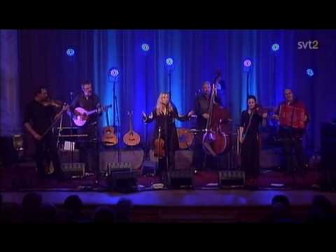 Jul i Folkton - Så mörk är natten i midvintertid (Cassels, 2009)