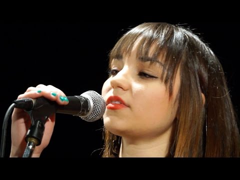 Beatrice Pezzini tributo a Mia Martini "Almeno tu nell'universo"