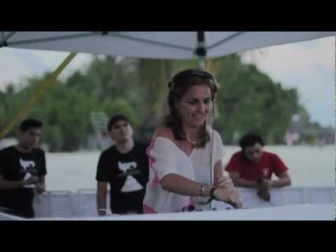 Anja Schneider - Varsity All Stars - BPM 2013 - WAY OF ACTING