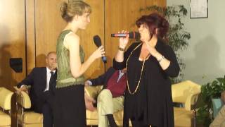 SARAH MCKENZIE live on italian tv