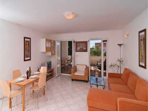 Apartment Milna bb I - Milna - Croatia