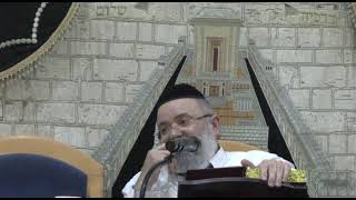 הרב ליאור כחלון,דיני פסח,ח (הרב ליאור כחלון) - התמונה מוצגת ישירות מתוך אתר האינטרנט יוטיוב. זכויות היוצרים בתמונה שייכות ליוצרה. קישור קרדיט למקור התוכן נמצא בתוך דף הסרטון