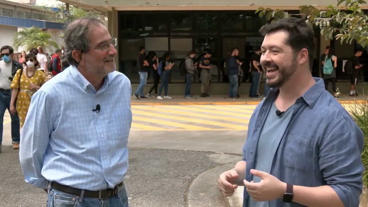 "Saiba como funciona na prática a teoria das filas no nosso cotidiano”, mostra Atila Iamarino