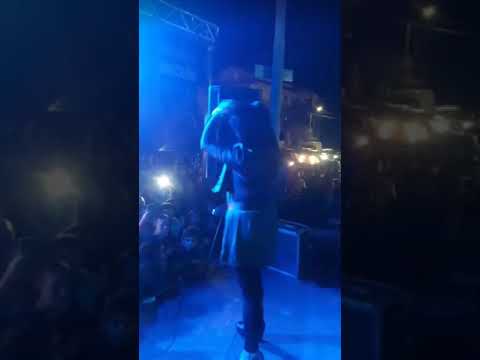 Francesca Salici e Niko Pandetta (live) Catania- San Giorgio #nikopandetta