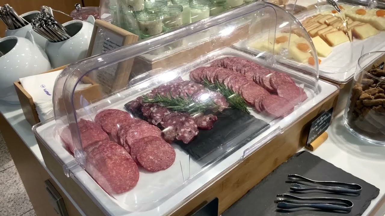 Lufthansa Lounge thumbnail