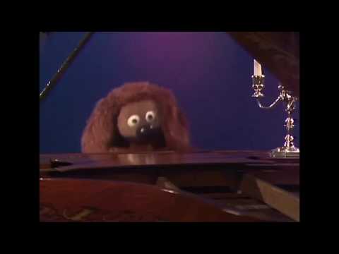Muppet Songs: Rowlf the Dog - Nola