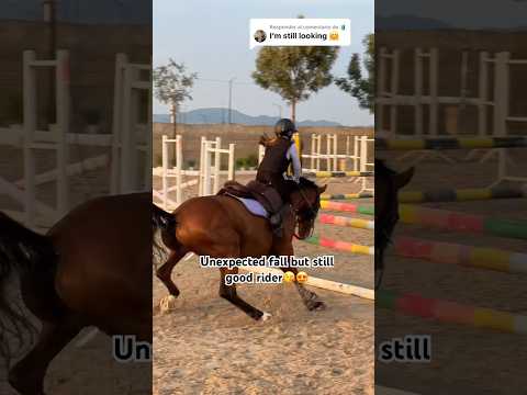 Unexpeted Fall😱😍#amazing #horse #equestrian #horseriding #viralshorts #fyp ctto:@Gilary_eq