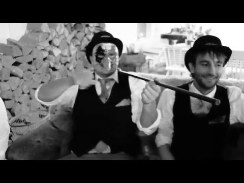 Waorum Nie? - Eén Dag Meer (officiële clip)