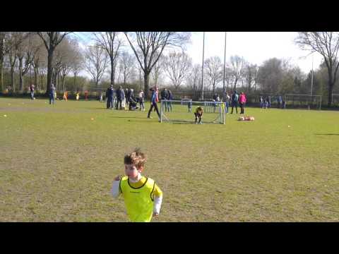 Moerse Boys Voetbalclinics 2016 deel 2