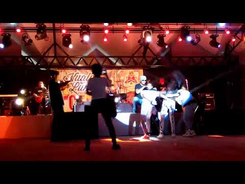 BIAR BETUL LIVE ....AKAR