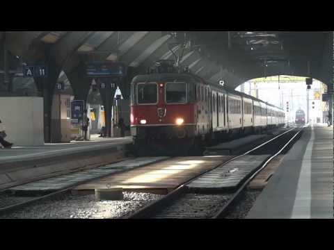 ► SBB Re 4/4 II locomotives in Zürich [03.02.12]