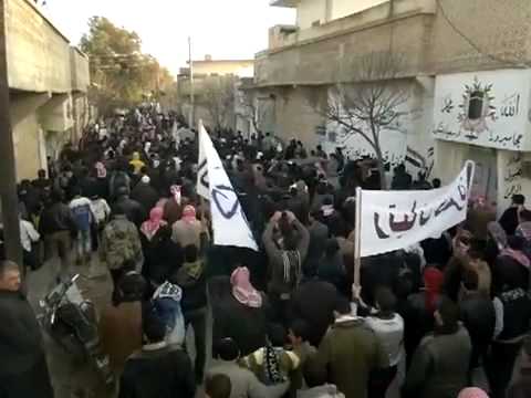 وصول أحرار الريف إلى مدينة مارع في ريف حلب الشمالي لتعزيتهم بأحمد الدادا في جمعة "الزحف إلى ساحات الحرية"
