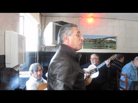 FERNANDO PINTO FADO , NA TASQUINHA D´OURO , EM LORDELO DO OURO  PORTO