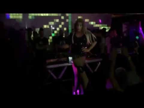 Samantha Banks - Bow Down Bitches & Partition (Plástika Especial Beyoncé @ Hot Hot)