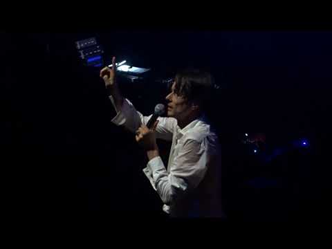 She's In Fashion (Richard Acoustic) - Suede live in Manchester 2019